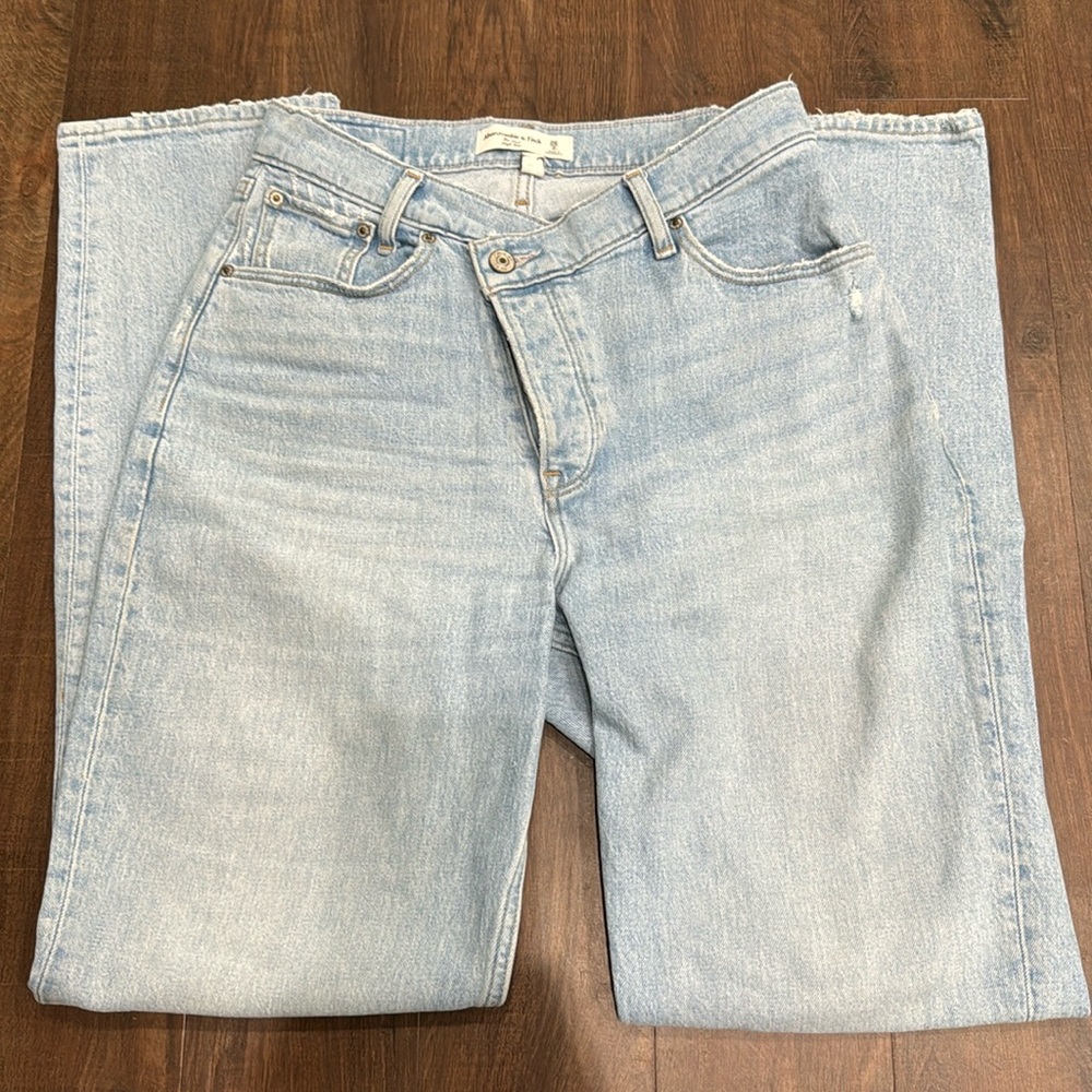 Abercrombie & Fitch - The Dad High Rise - Curve Love